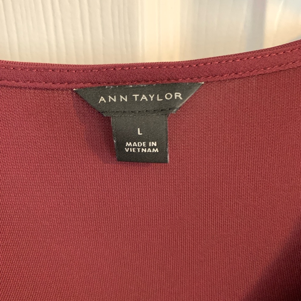 Ann Taylor Deep Red V-Neck Blouse - Picture 2 of 8
